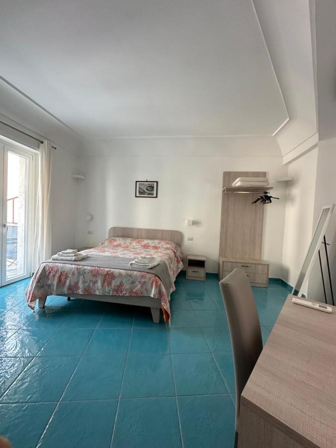 De Riso Apartments Luxury Amalfi Coast Minori Exterior photo